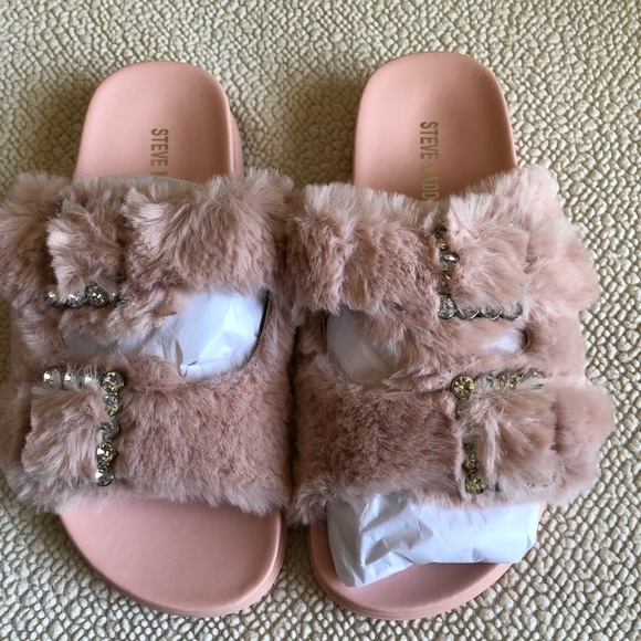 girls pink fluffy sliders